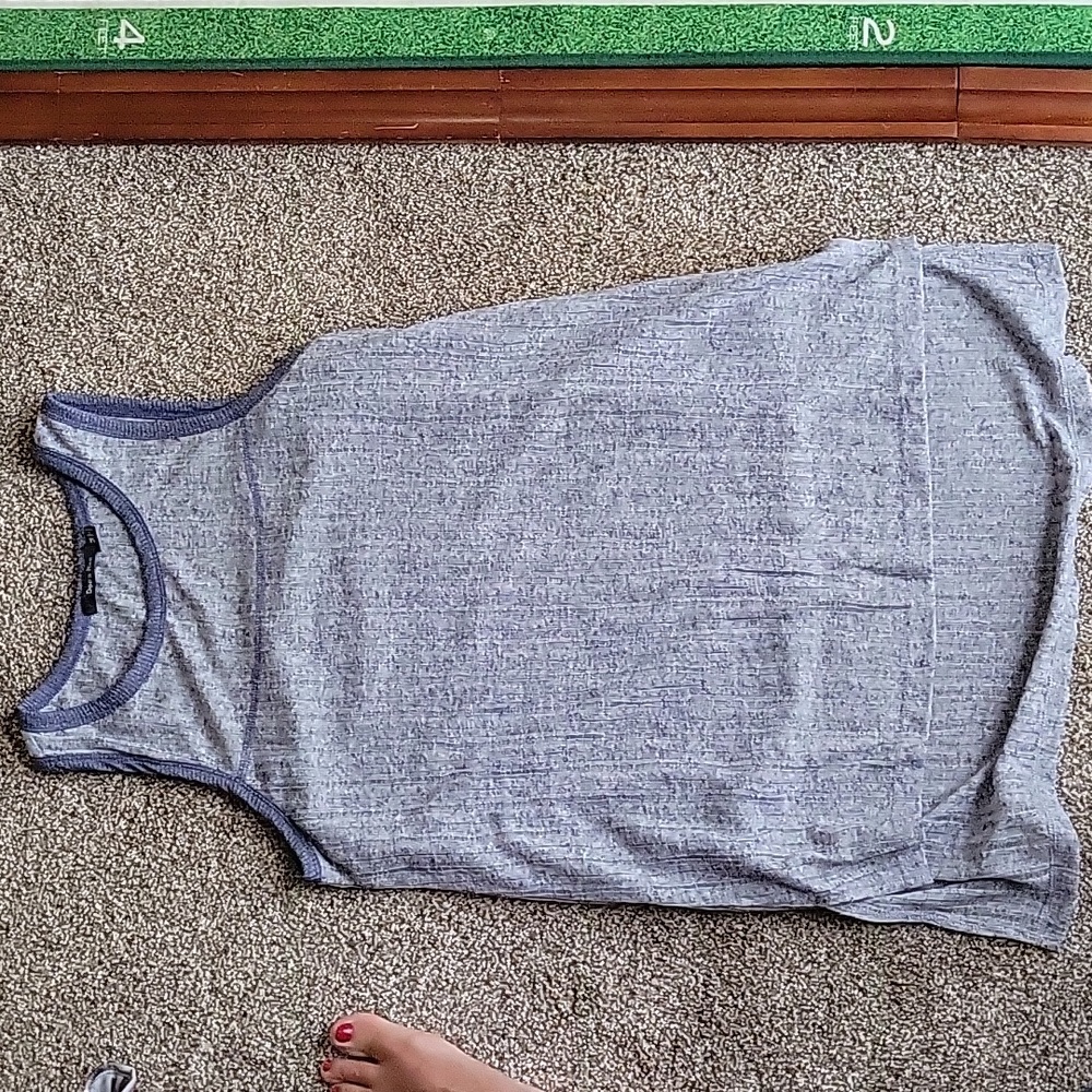Women's loose fitting tank